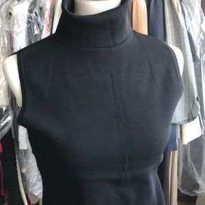 New no tag black turtleneck top size L